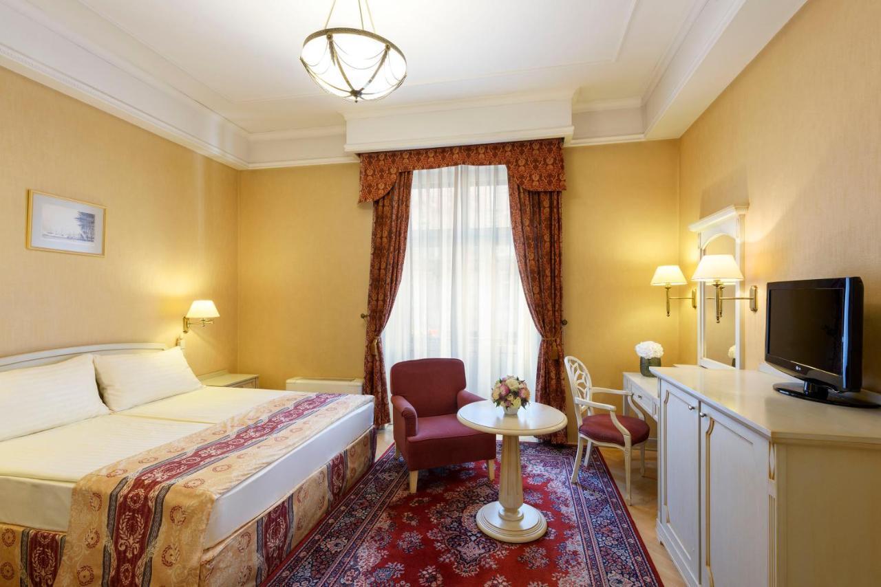 Danubius Hotel Astoria City Center Будапешт Экстерьер фото